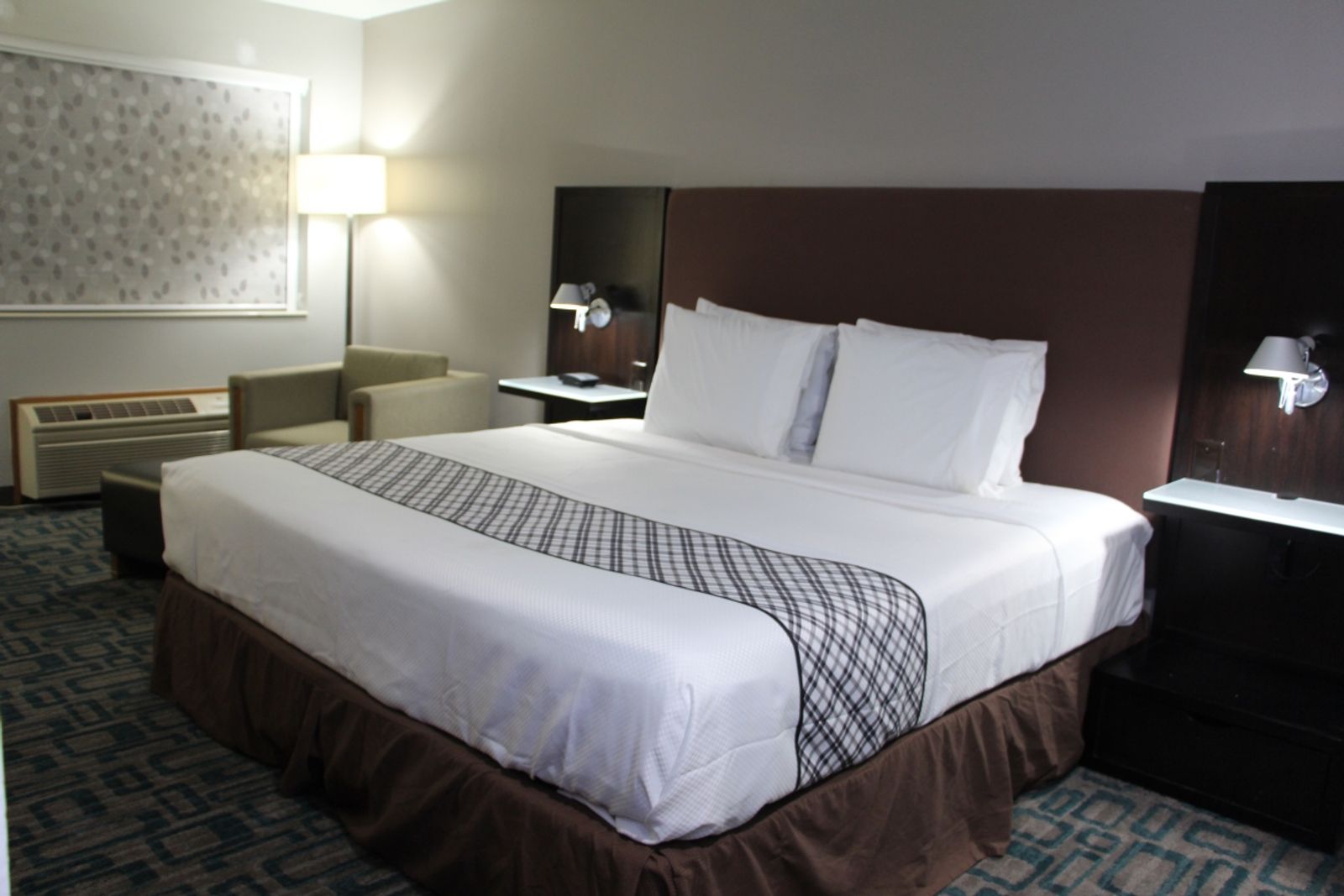 King Suite — Westbridge Inn & Suites